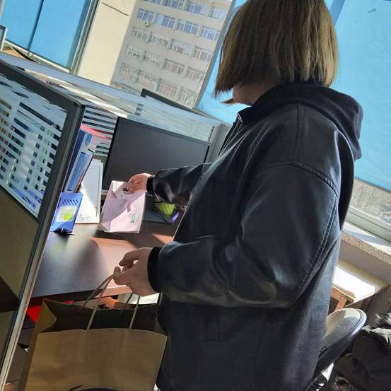 DBE85D5AB9076410586CAAC570C89EF7